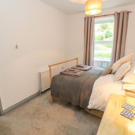 Hillside Hideaway Villa Holmfirth Exterior photo