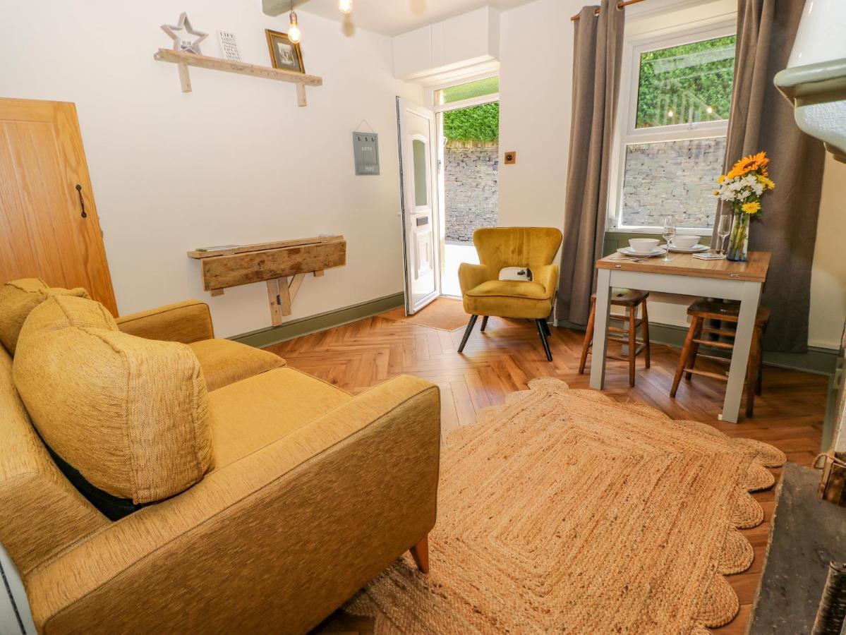 Hillside Hideaway Villa Holmfirth Exterior photo
