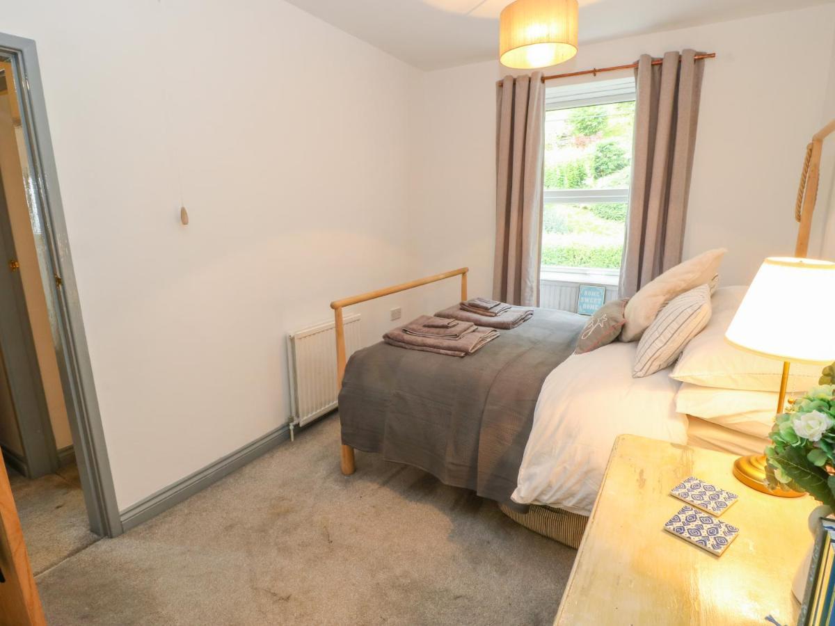 Hillside Hideaway Villa Holmfirth Exterior photo